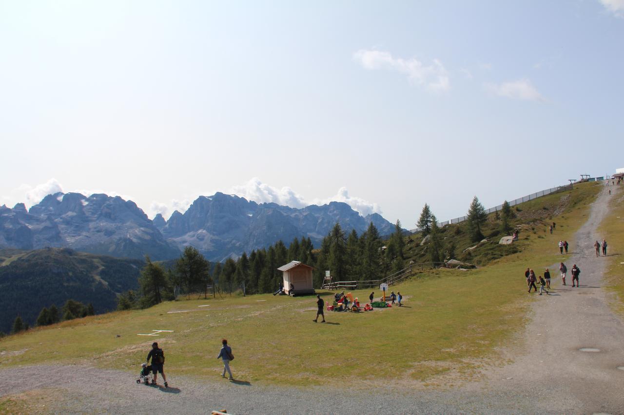 Rifugio Viviani Pradalago Madonna Eksteriør bilde